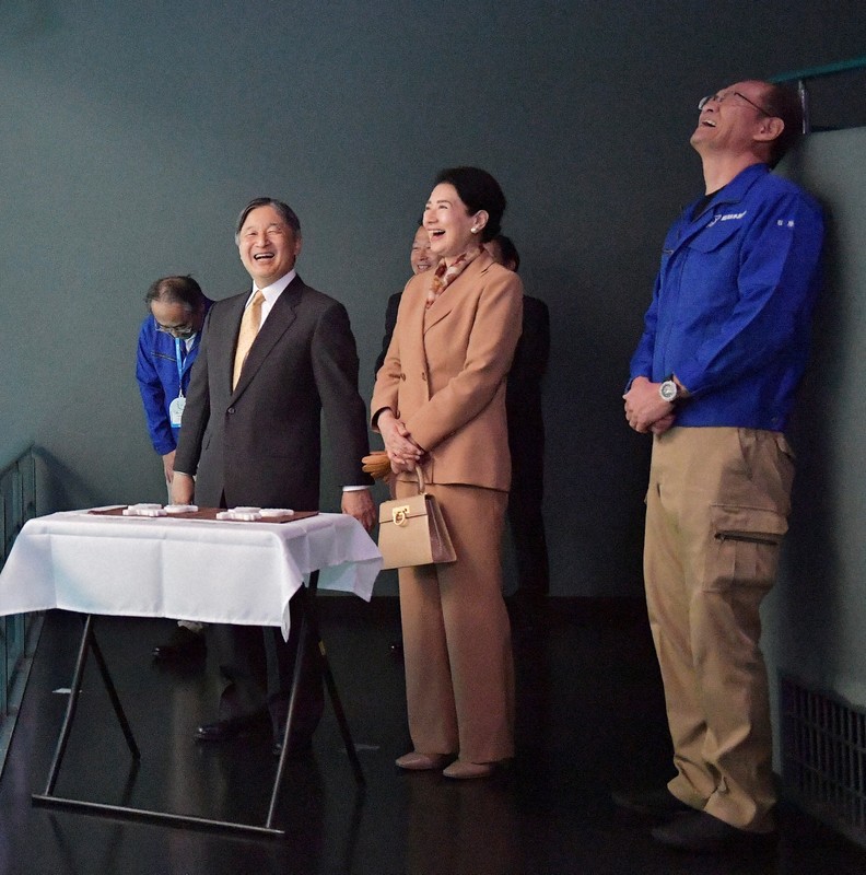 天皇、皇后両陛下が鳥羽水族館をご訪問 [写真特集1/8] | 毎日新聞