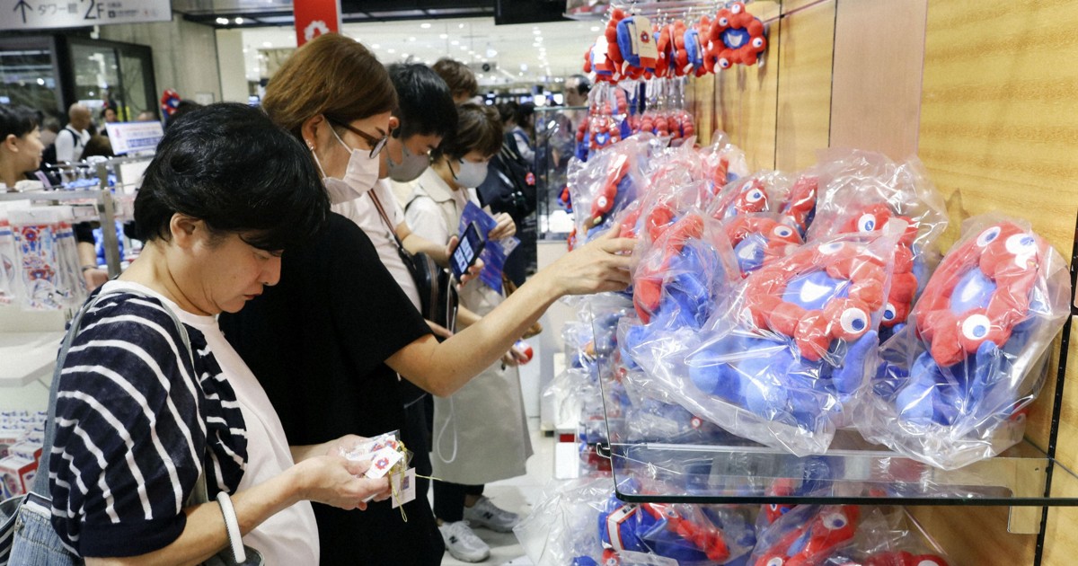 Businesses cashing in as Osaka expo merchandise demand still strong