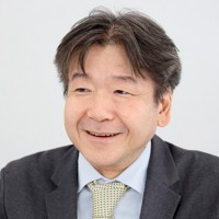 白鳥浩・法政大大学院教授＝東京都千代田区で2025年6月13日、尾籠章裕撮影