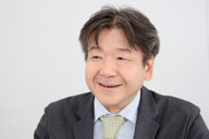 白鳥浩・法政大大学院教授＝東京都千代田区で2025年6月13日、尾籠章裕撮影