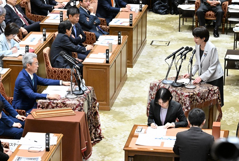 首相、定数削減の今国会中の成立「大変困難」 法案提出には意欲 | 毎日新聞