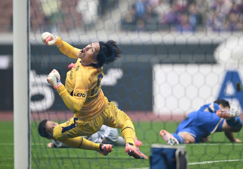 青赤のピッチサイドから：MatchPHOTO J1町田戦 無失点勝利し、天皇杯