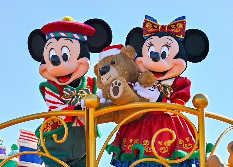 ディズニーのクリスマス メディアデーで披露 [写真特集26/20] | 毎日新聞