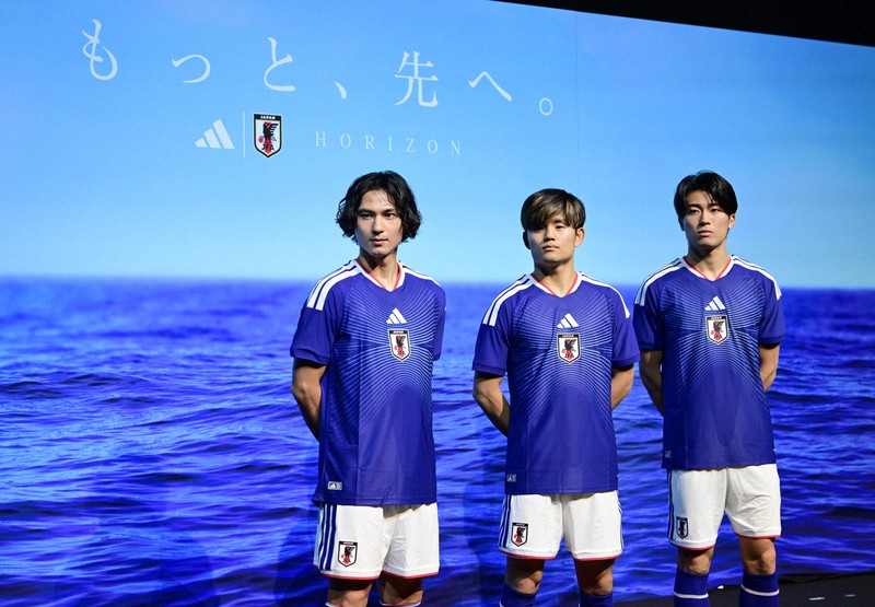 【新品未使用タグ付】サッカー★日本代表★稲本★選手着用モデル★2002★Ｏ★5 サッカー日本代表、北中米W杯で着用の新ユニホーム発表 コンセプトは