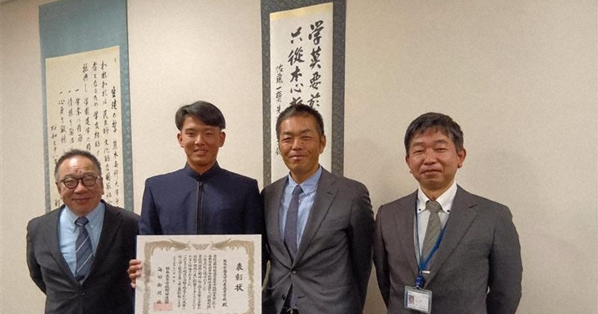 小山硬 「長崎」 リトグラフ 額装 共シール 院展同人 師：前田青邨 物故巨匠 選抜21世紀枠 熊本学園大付を表彰 県推薦校に私学初 ／熊本 | 毎日新聞