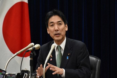 城内実・経済財政担当相＝2025年10月、高田奈実撮影
