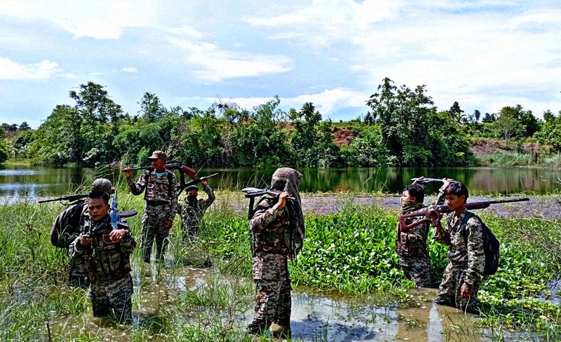 23歳の「Z世代軍」司令官、なぜ武器を取ったのか ミャンマー内戦