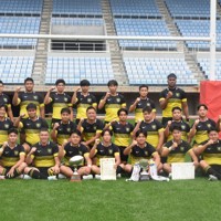 【宮城】30大会連続32回目の花園出場を決めた仙台育英の選手たち＝仙台市泉区のユアテックスタジアム仙台で、2025年10月19日午後0時29分、竹田直人撮影