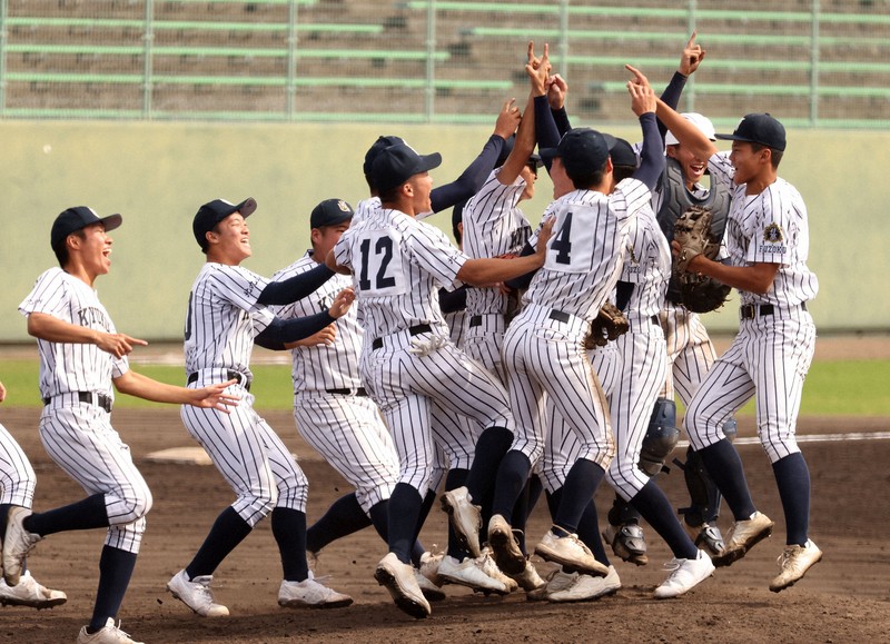 高校野球 九州国際大付は二枚看板ら投打にタレント充実 秋季高校野球九州 | 毎日新聞