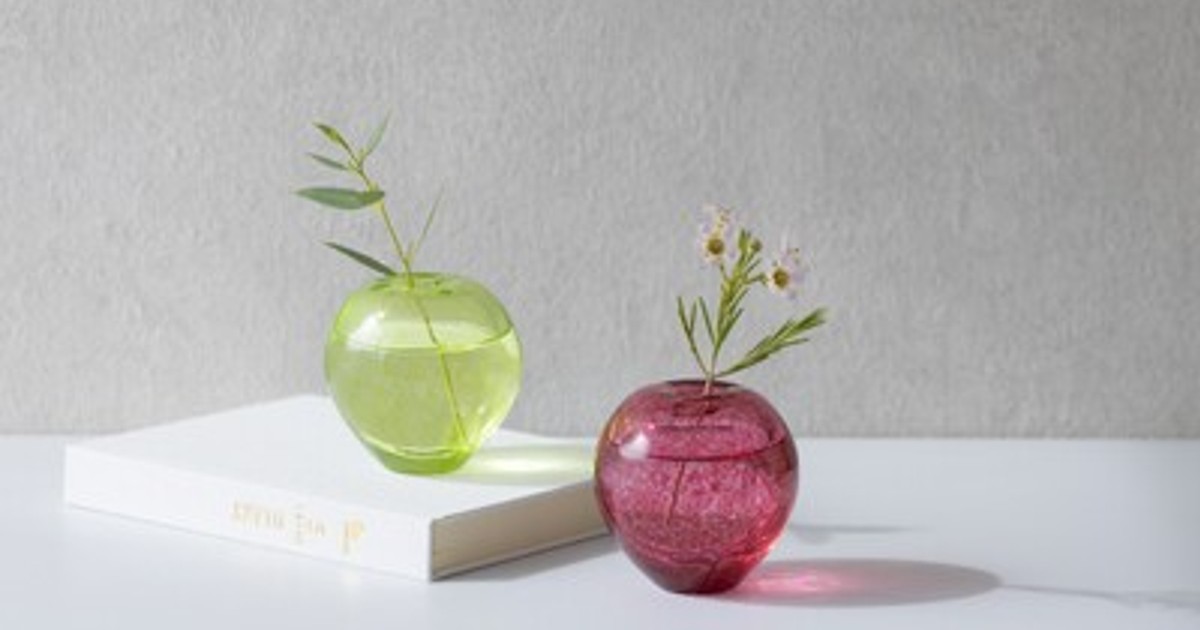 いちりんりん様 プレスリリース：津軽びいどろ りんごをかたどった一輪挿し 11月13日