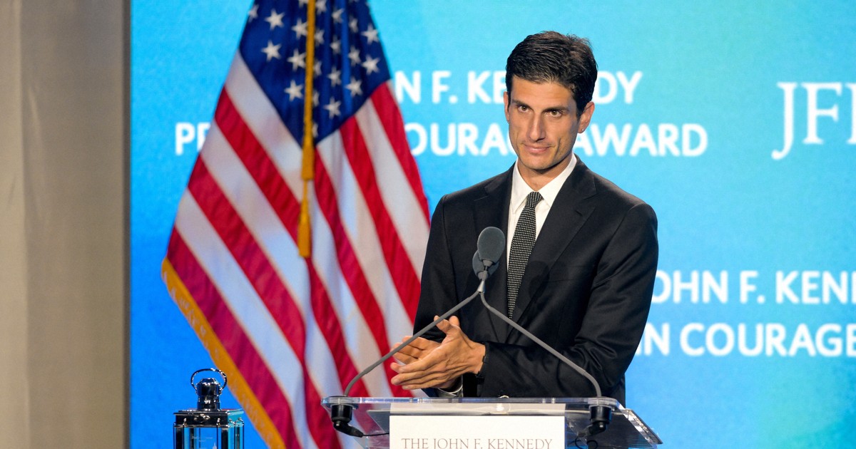 ケネディ元米大統領の孫が下院選出馬へ　母は元駐日大使　米紙報道