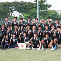 【沖縄】8大会ぶり16回目の花園出場を決めたコザの選手たち＝沖縄県名護市で2025年11月3日、喜屋武真之介撮影