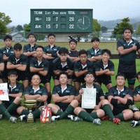 【香川】2大会連続6回目の花園出場を決めた坂出第一の選手たち＝高松市の香川県営サッカー・ラグビー場で2025年11月9日午後2時32分、広田正人撮影