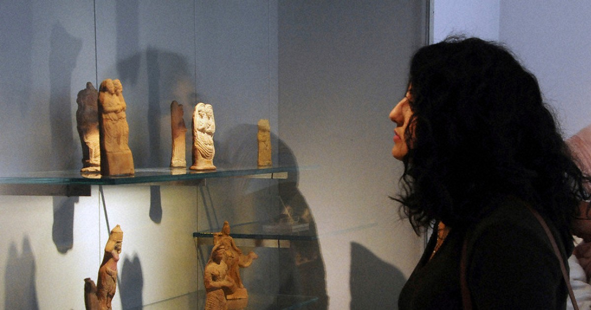 ローマ時代の彫像6体盗難 シリアの博物館、ケース破壊 | 毎日新聞