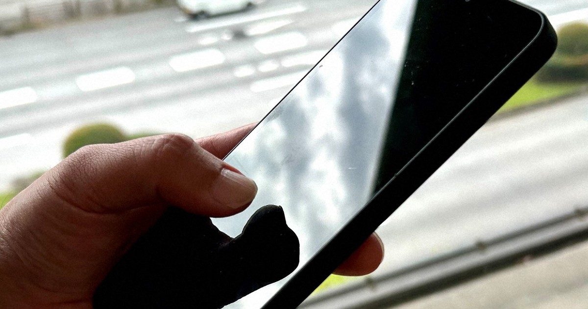 Half of high school kids in Japan's Oita Pref. say they're 'addicted' to internet