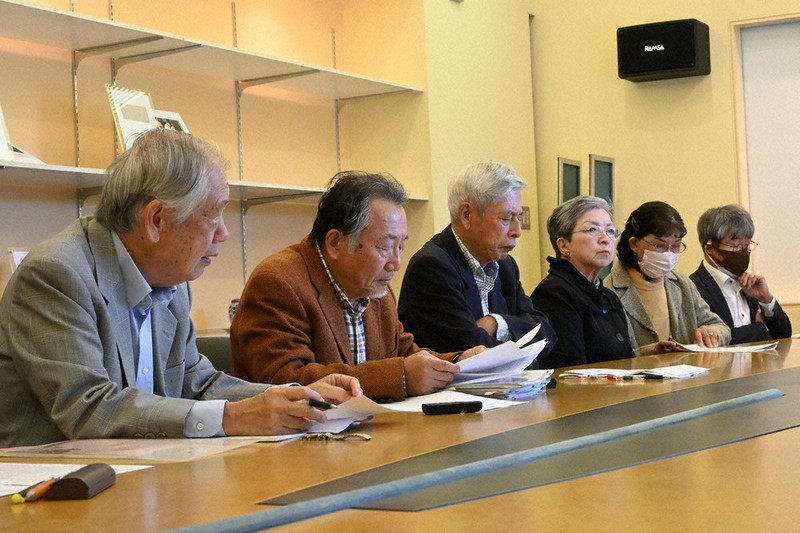 大虐殺」表記維持求める 原爆資料館 展示更新で市民団体 ／長崎 | 毎日新聞