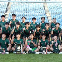 【埼玉第1】2大会連続6回目の花園出場を決めた昌平の選手たち＝埼玉県熊谷市の熊谷ラグビー場で2025年11月15日、橋本政明撮影