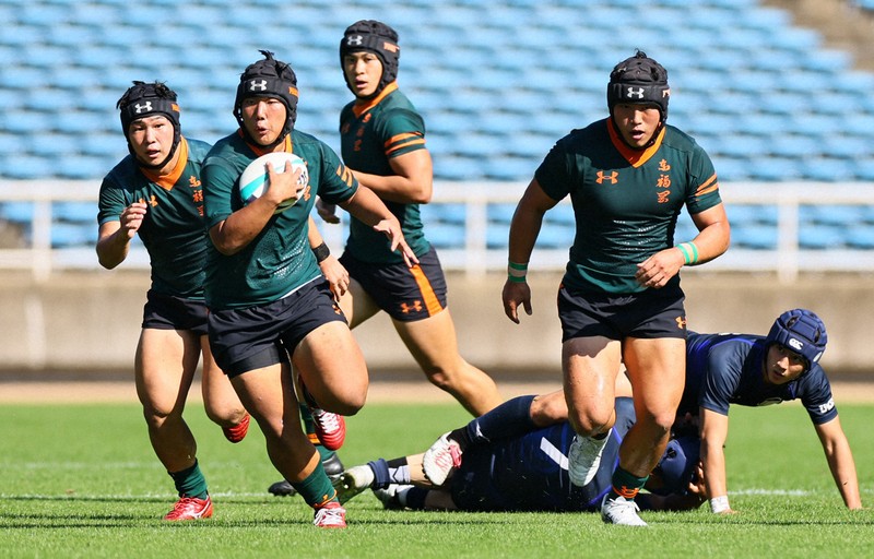 東福岡がトライ許さず快勝 高校ラグビー福岡第1地区予選決勝 [写真特集