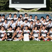 【福岡第2】5大会ぶり7回目の花園出場を決めた筑紫の選手たち＝ベスト電器スタジアムで2025年11月15日、玉城達郎撮影