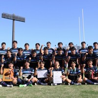 【大阪第1】7大会連続25回目の花園出場を決めた東海大大阪仰星の選手たち＝東大阪市花園ラグビー場で2025年11月16日、長澤凜太郎撮影
