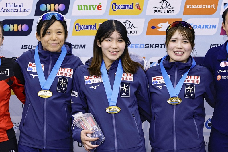 スピードスケート女子団体追い抜き、日本2季ぶりV W杯開幕戦 | 毎日新聞