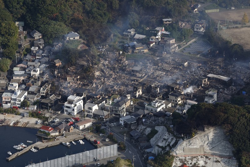 大分火災、170棟超に延焼 70代男性安否不明 自衛隊派遣要請へ | 毎日新聞