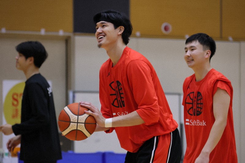 バスケ男子日本代表 W杯予選に向けた練習公開 [写真特集1/11] | 毎日新聞