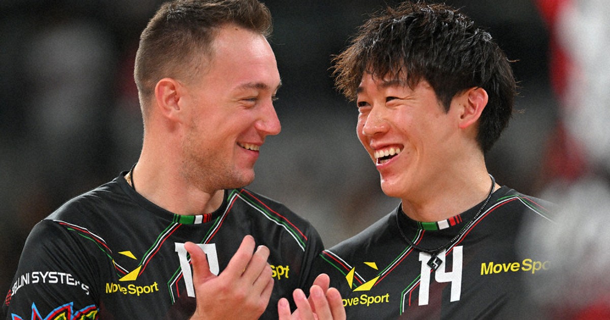 ペルージャ レア‼️ 試合実使用 ペルージャが開幕戦をストレートで勝利！ 石川祐希は全セット先発で計