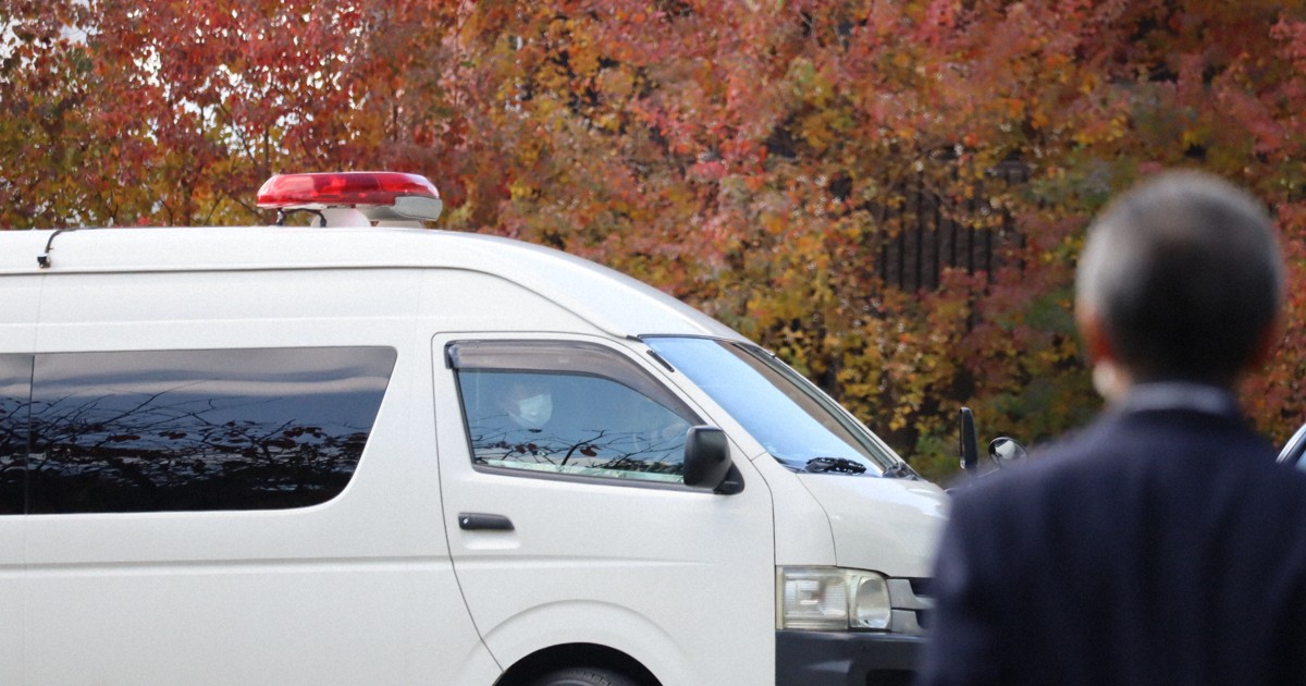 山上被告、母の証言に「相変わらず」　「責任感じていると思う」