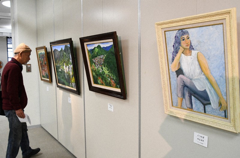 愛でる秋 心ゆくまで 楽しく描いた36点 油彩、水彩の風景画など