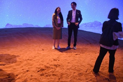 大阪・関西万博 ヨルダン館砂、譲り受け 堺市展示へ ／大阪 | 毎日新聞