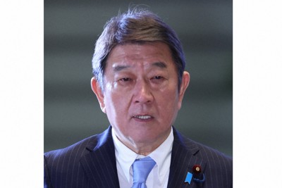 茂木敏充外相