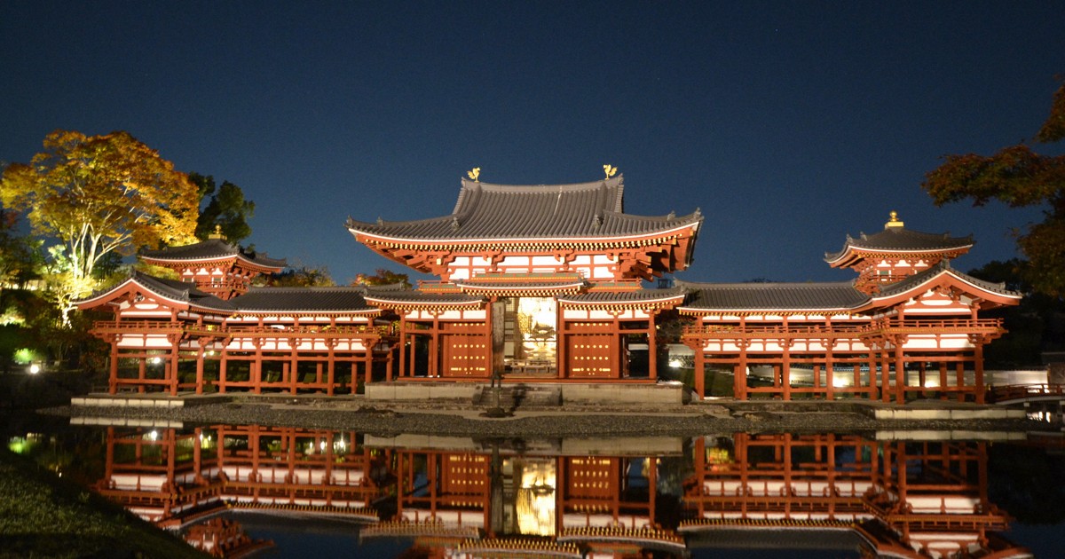 闇夜に浮かぶ平等院鳳凰堂 22日から夜間特別拝観とライトアップ | 毎日新聞