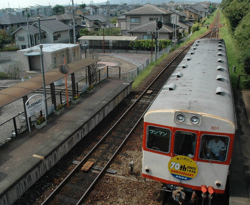 現役時代の鹿島鉄道＝茨城県石岡市の石岡南台駅で2006年9月2日、清野崇宏撮影