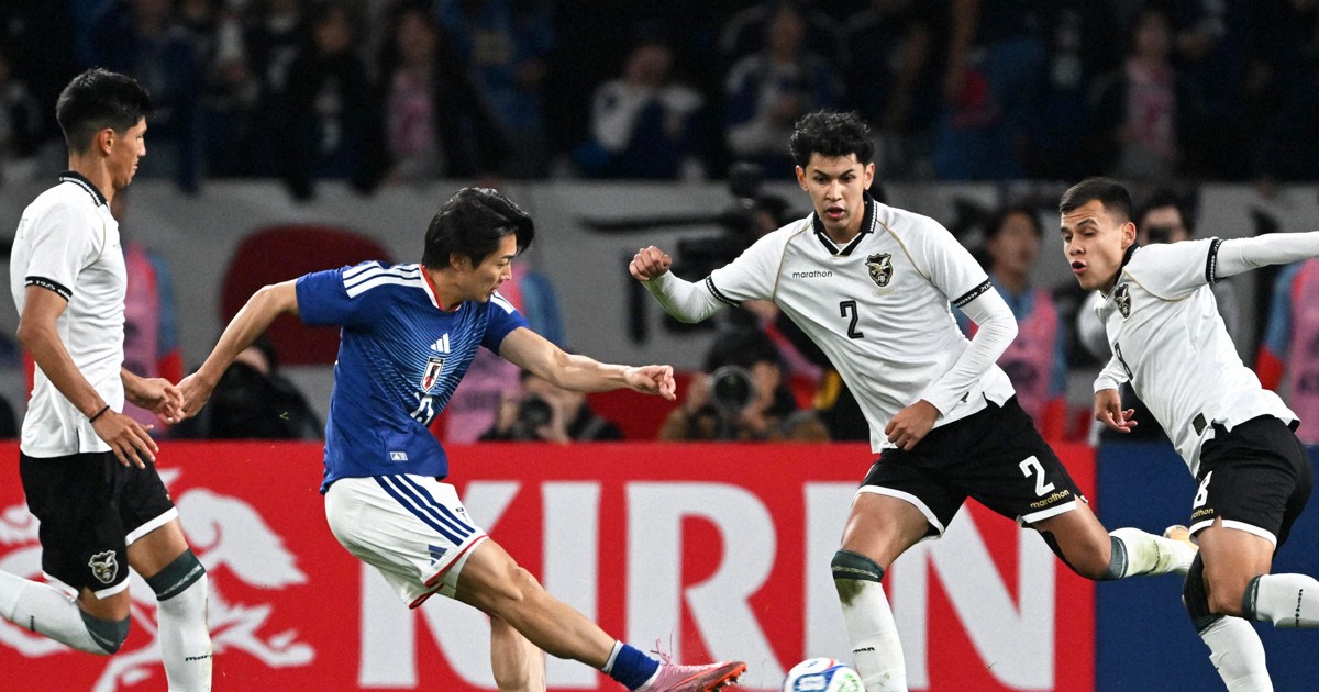 Easy Japanese news in translation: Japan's national soccer team beats Bolivia 3-0