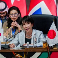 主要20カ国・地域首脳会議（G20サミット）に参加する高市早苗首相＝南アフリカ・ヨハネスブルクで2025年11月22日、ロイター