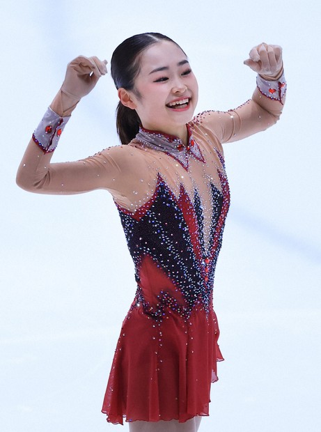 リンクサイド：ジュニア無敗の島田麻央を救った、坂本花織の優しさ