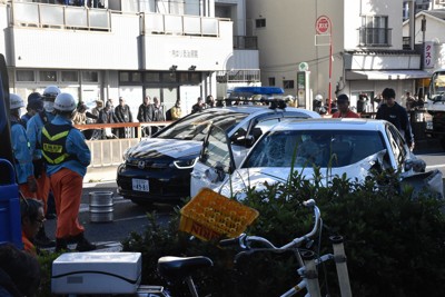 「やばい、よけて!」暴走盗難車の恐怖　運転手が目撃した一部始終