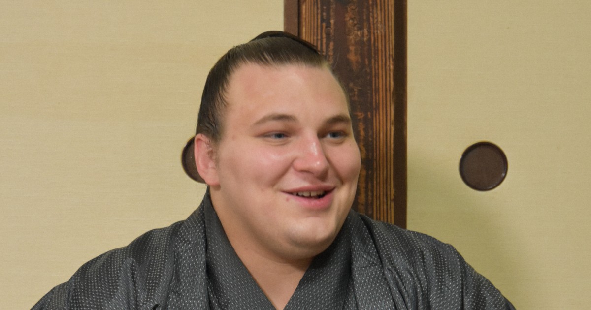 九州場所で初優勝の安青錦　「母は泣いていました」　一夜明け会見
