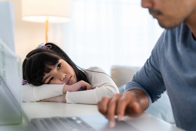 塾や習い事に子どもを「丸投げ」し、無関心になっていく「ネオ・ネグレクト」の親たち。子どもにどんな影響が及ぶのだろうか（写真はイメージ）＝ゲッティ