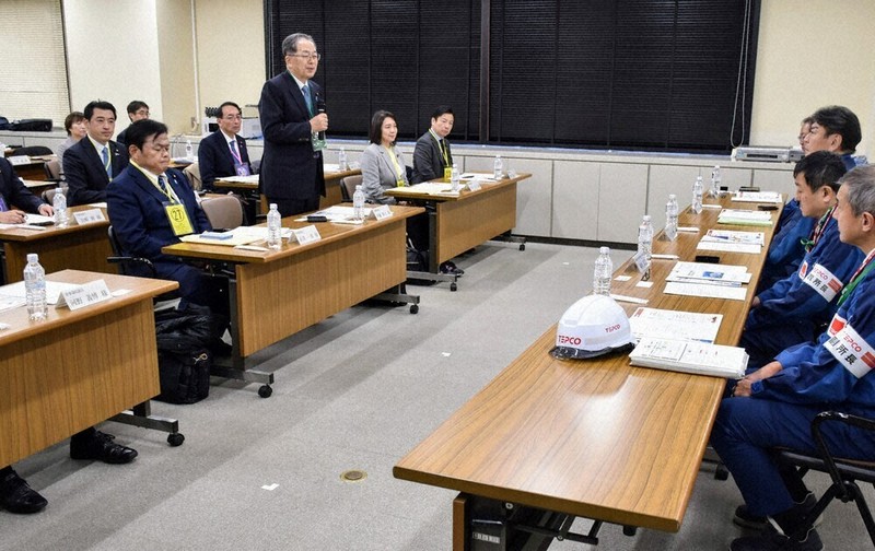 新潟県議会の議論見守る」 公明・斉藤代表が柏崎刈羽原発視察 | 毎日新聞