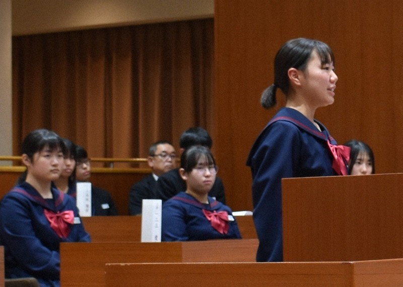 能登地震：私の復興まちづくり提言 穴水で中学生議会 学び生かし「住