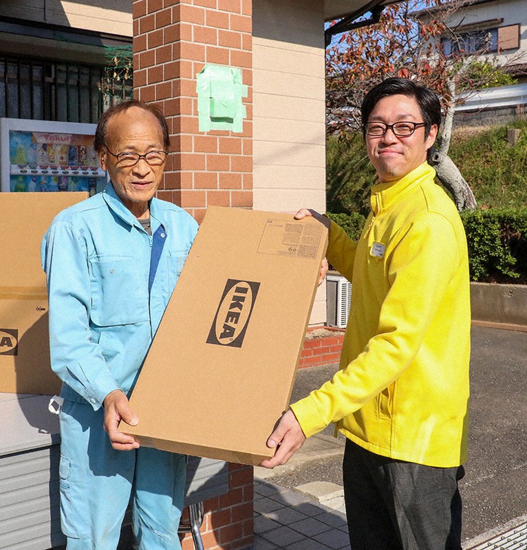 8月豪雨 福津の被災者「本当に助かる」 イケア福岡新宮店 44世帯に家具