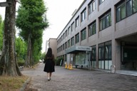 CSルームが入る佐賀大の本庄キャンパスの校舎＝佐賀市本庄町1の同大で2025年10月18日、黒田阿紗子撮影