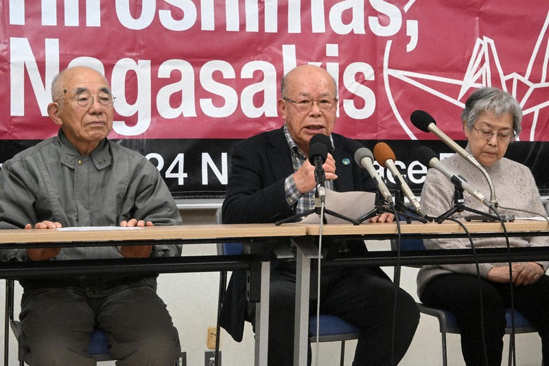 毎小ニュース：政治 非核三原則の見直し 被爆者ら抗議 | 毎日新聞