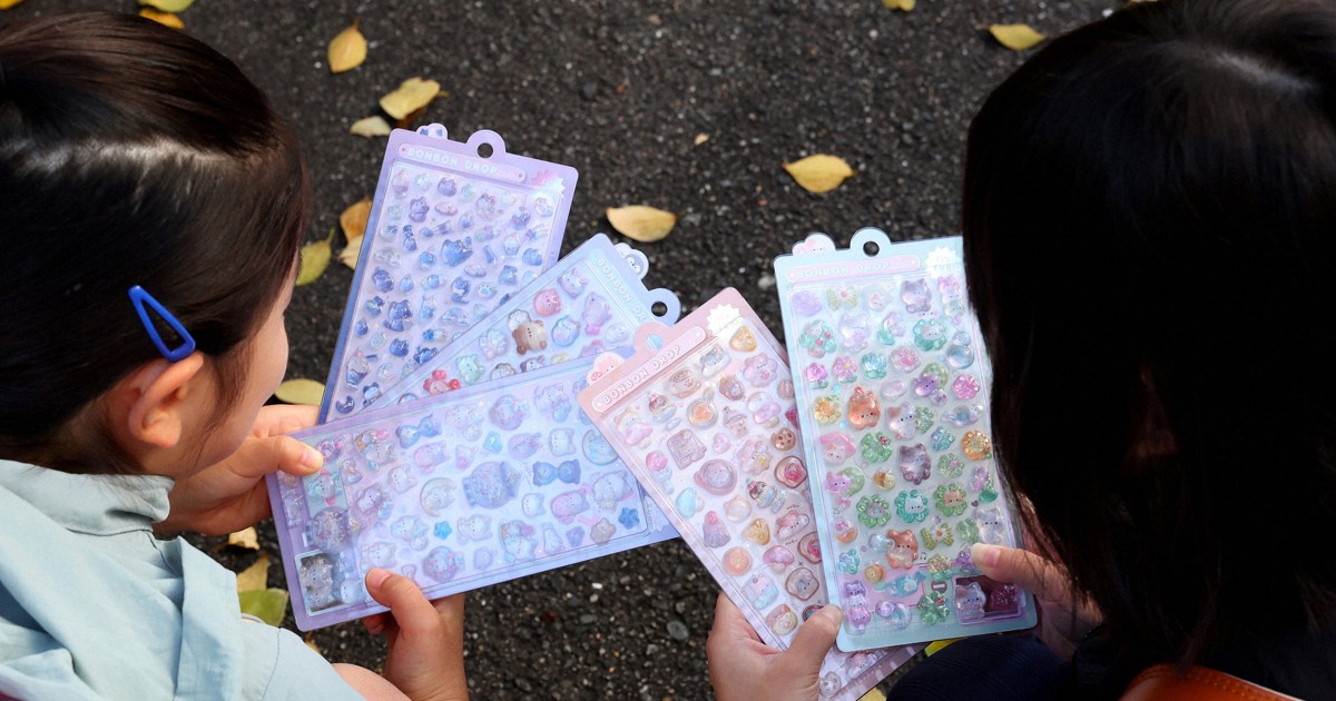 「平成女児」「シール交換」…ボンボンドロップシールブームの背景は