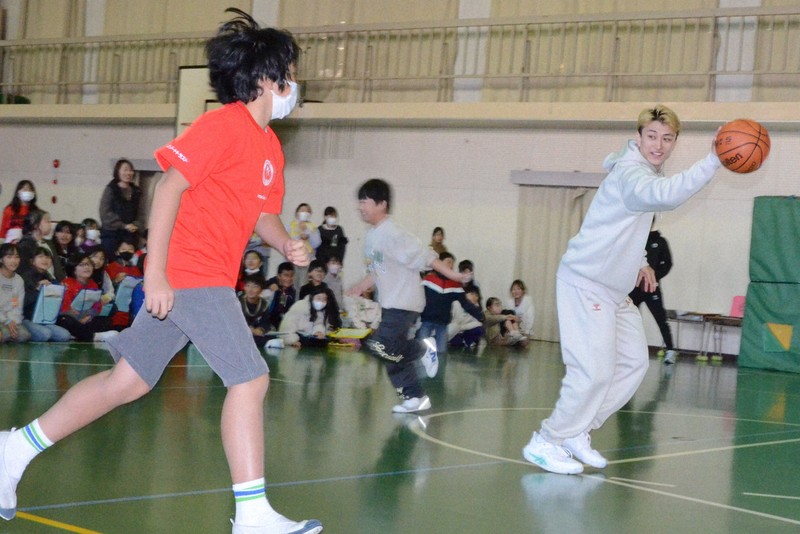 神奈川県藤沢発　激安早い者勝ち✨ KENJI CHRIS ロングボード レッド 1日1f #NikonZf