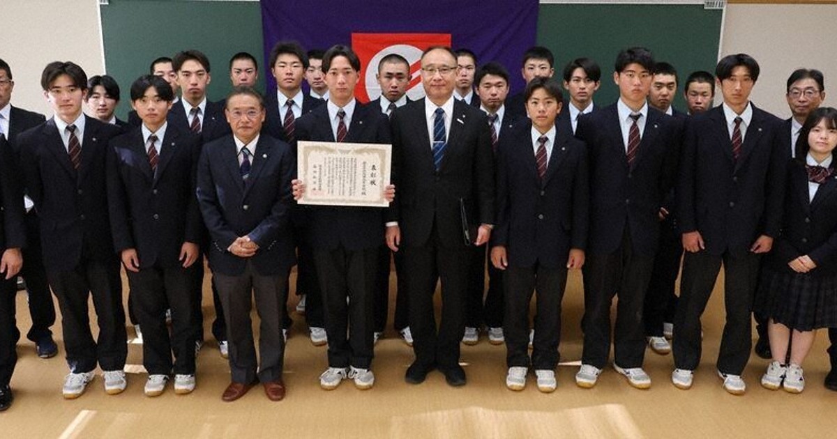 活躍、復興のシンボル」 センバツ21世紀枠県推薦校、高田表彰 ／岩手