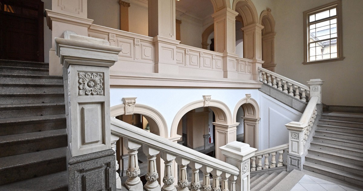 Retro Japan: Ex-main building of Kyoto Prefectural Gov't remains timeless