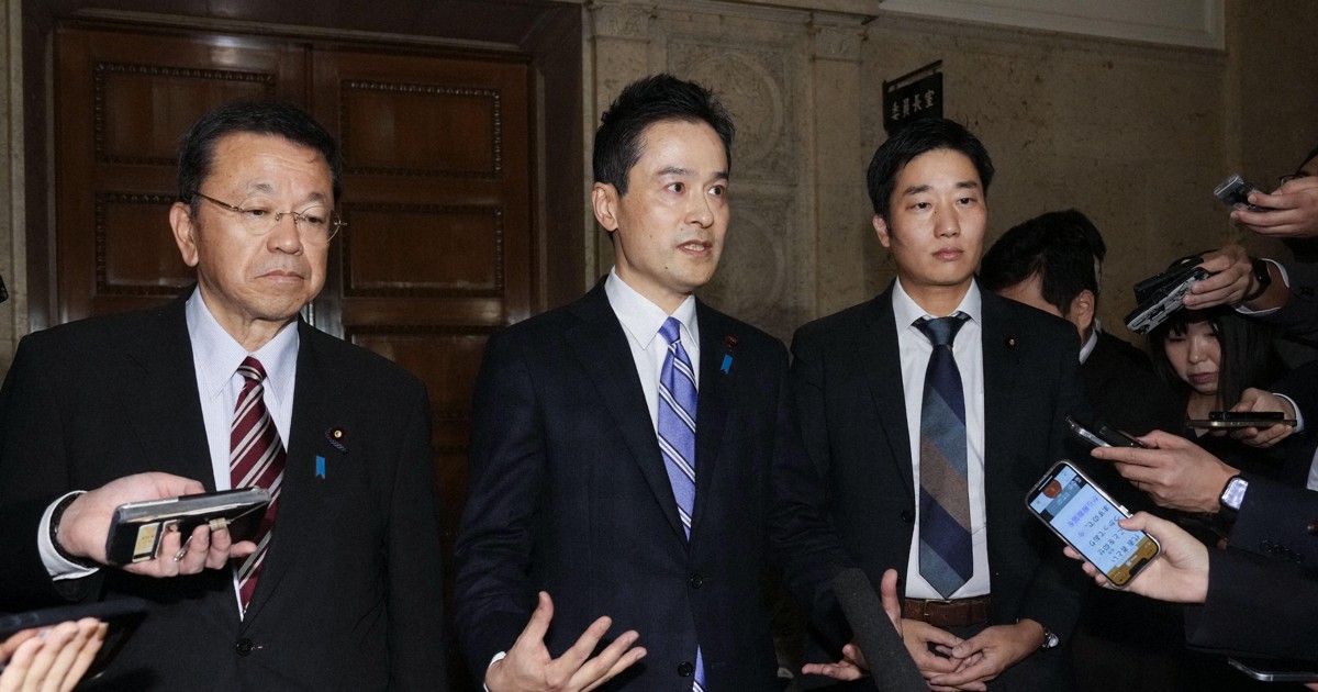 Japan ruling bloc regains lower house control as 3 lawmakers join it